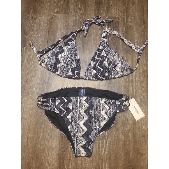 Swimsuits for All NWT 2 piece Bikini Bathing Suit Size 18 - Picture 1 of 4